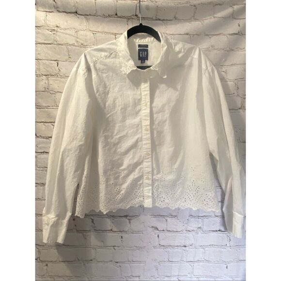 Gap cotton crop button down woman’s shirt - Picture 3 of 10